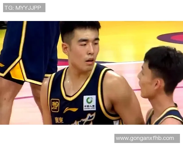 广东暴力锋卫强势崛起杜锋赞叹朱芳雨眼光独到赚翻了